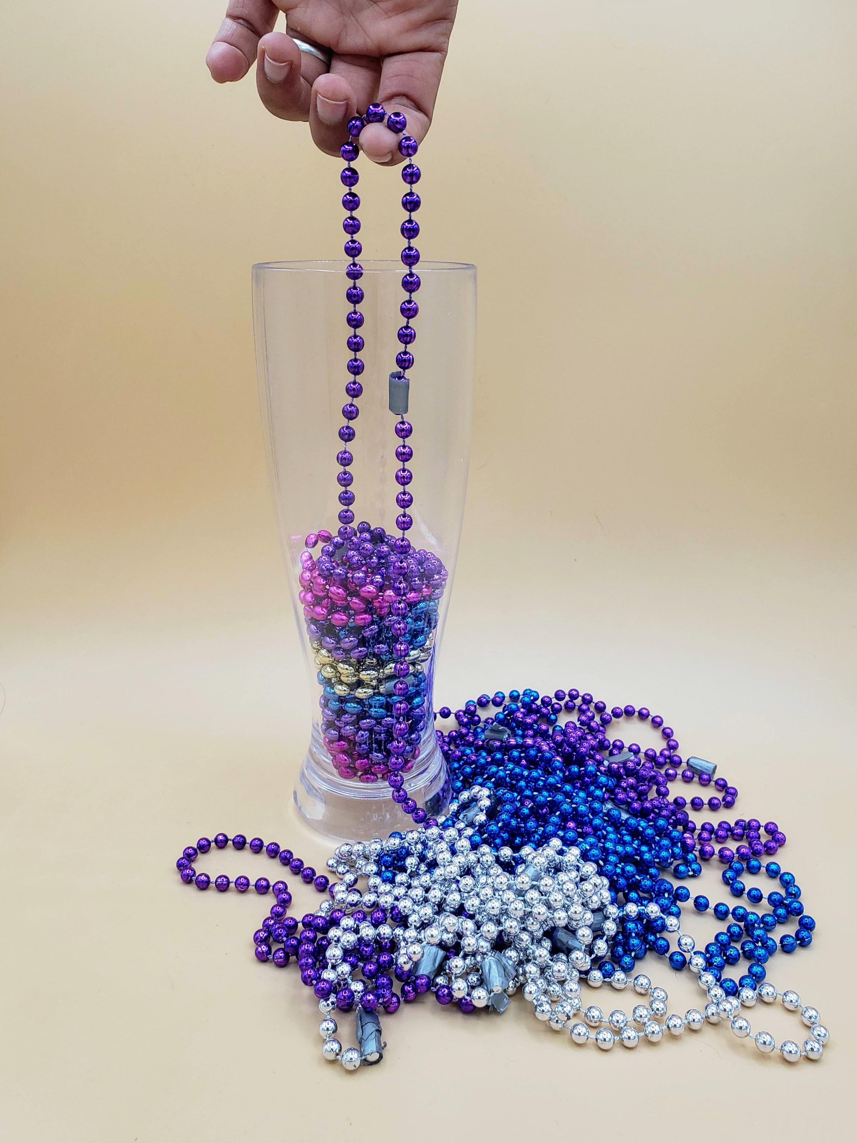 Supplies: vase and beads